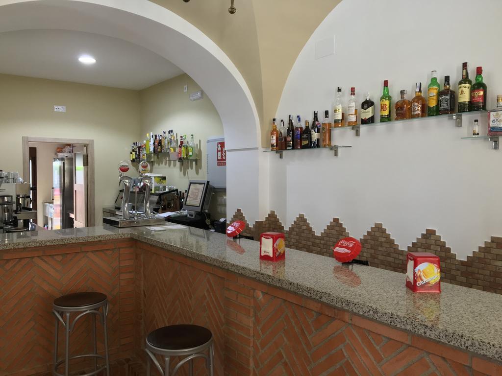 Hostal Los Encinares Villanueva de Cordoba Luaran gambar