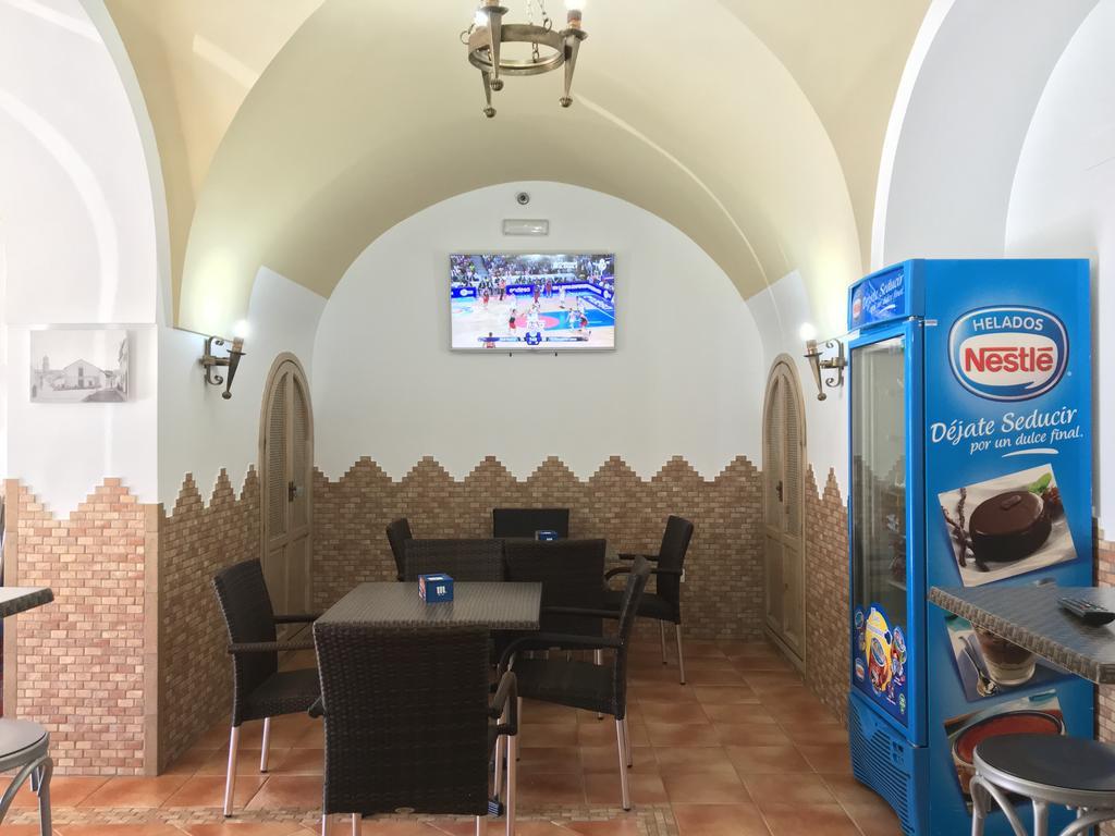 Hostal Los Encinares Villanueva de Cordoba Luaran gambar