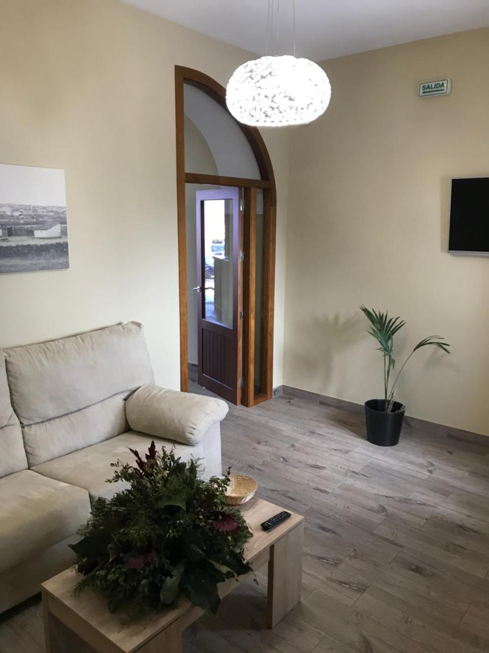Hostal Los Encinares Villanueva de Cordoba Luaran gambar