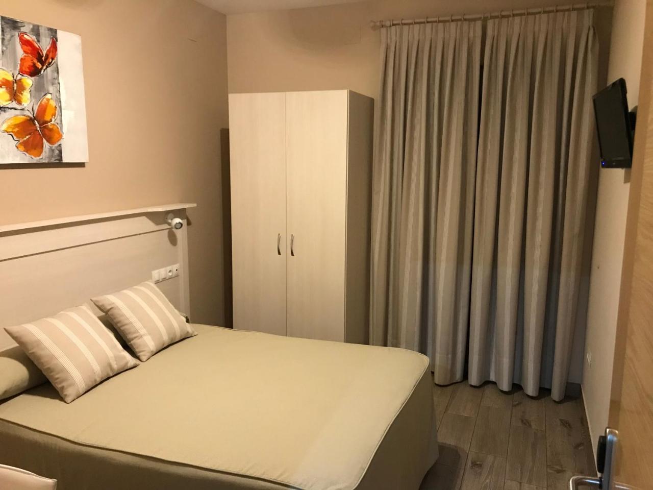 Hostal Los Encinares Villanueva de Cordoba Luaran gambar